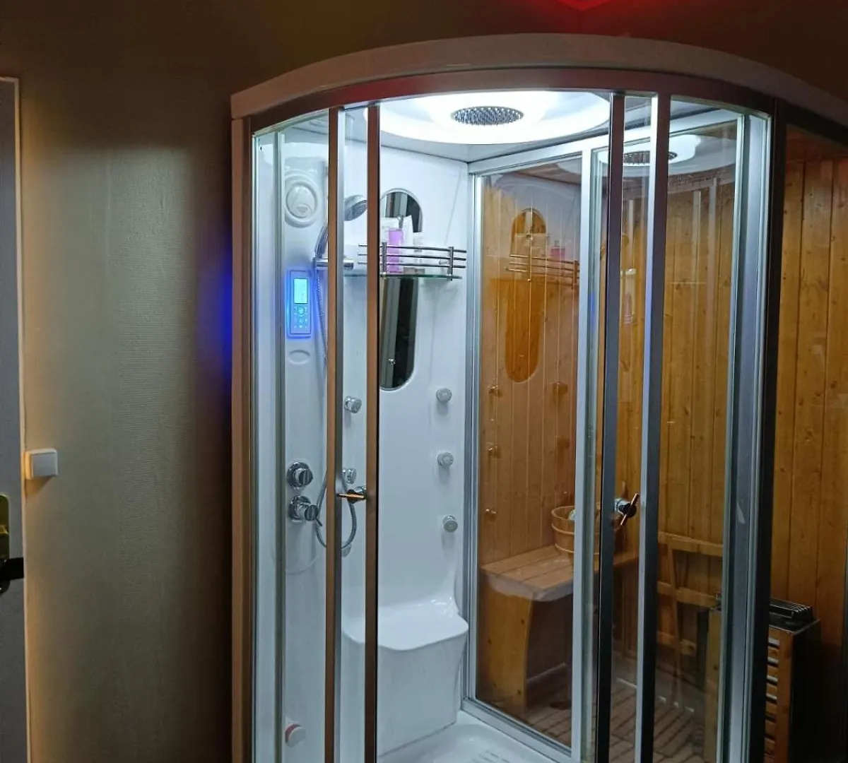 아파트 Very Quiet 2-Person Studio With A Hot Tub 빌뢰르반 프랑스